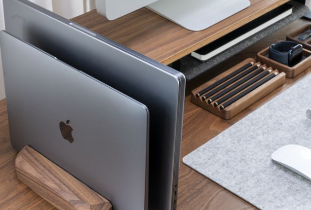 Vertical Laptop Stand