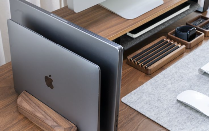 Vertical Laptop Stand